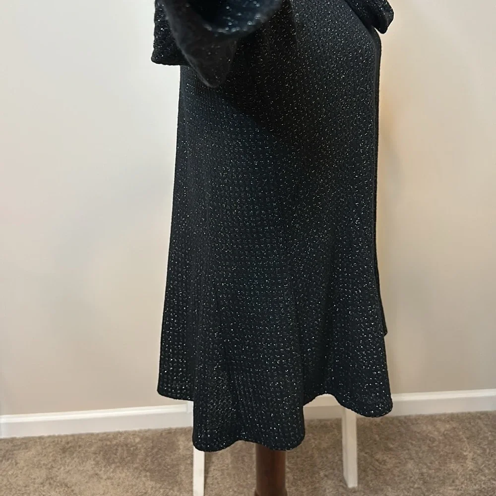 Dressbarn Sunday Cowl Neck Sweater with Metallic Shimmer Size Large in GUC